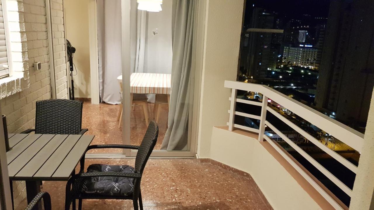 Disponible En Abril-Wifi-3Hab, 6 Pers, -Piscina, Aire Acondi-Parking Opcionable Extra Apartment Benidorm Exterior photo